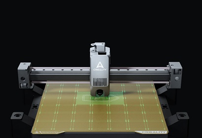 Successful beginner 3D prints including a calibration cube and a benchy